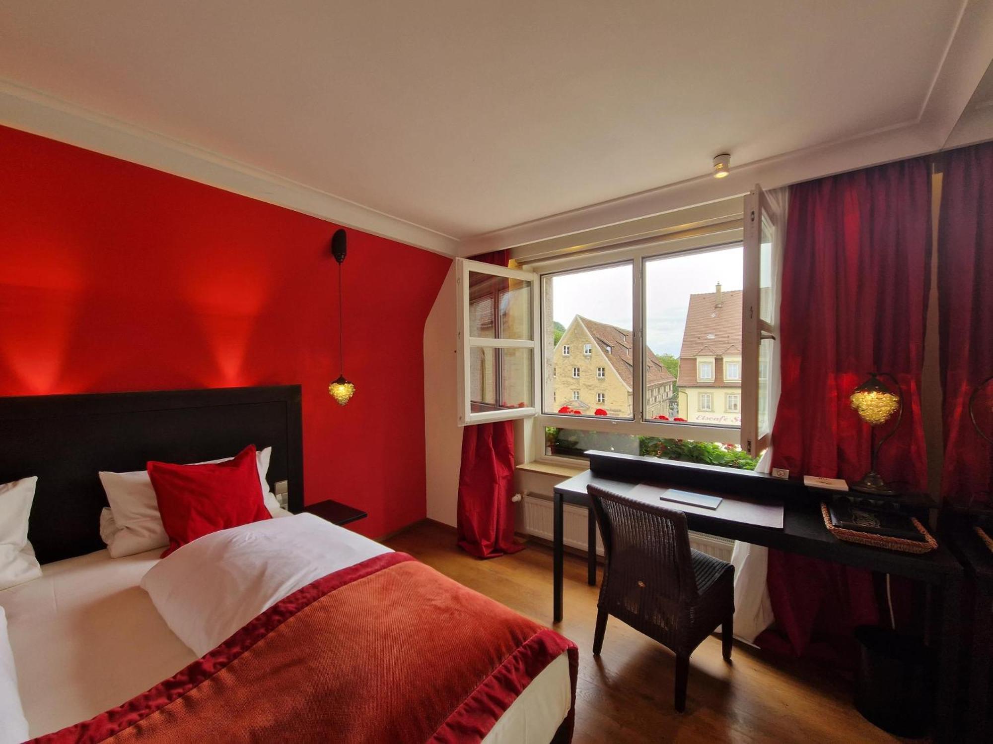 ווייקרסהיים Laurentius Boutique-Hotel & Restaurant מראה חיצוני תמונה