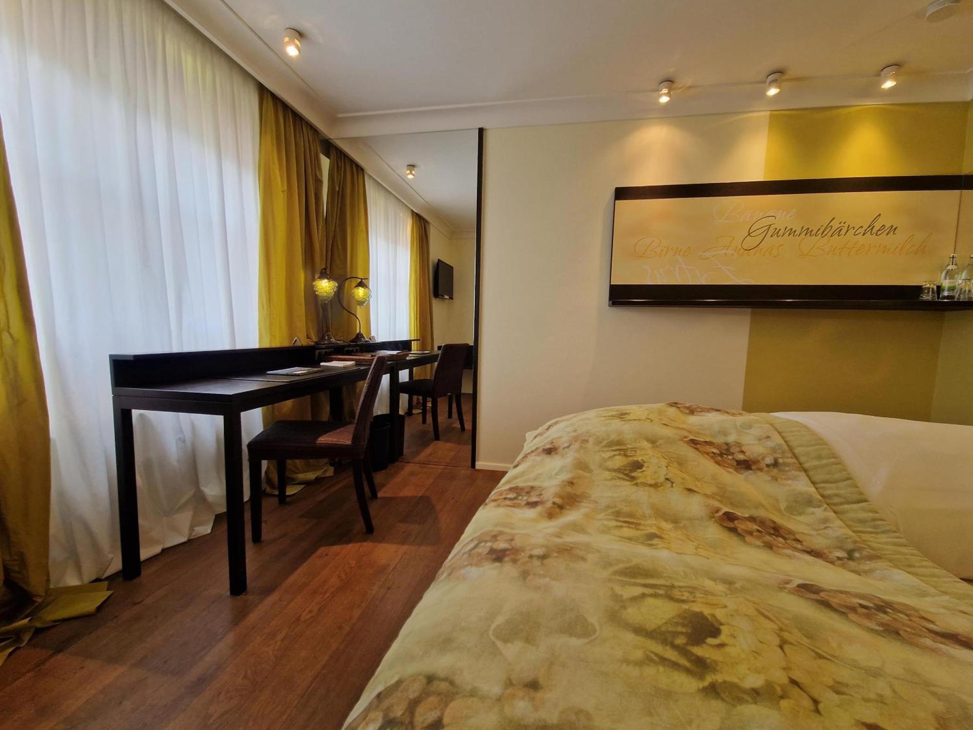 ווייקרסהיים Laurentius Boutique-Hotel & Restaurant מראה חיצוני תמונה