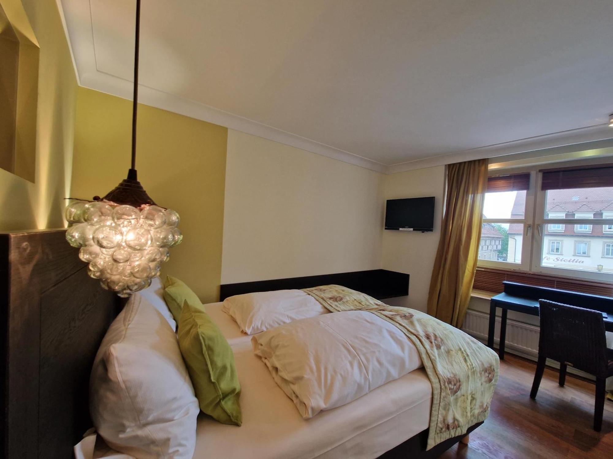 ווייקרסהיים Laurentius Boutique-Hotel & Restaurant מראה חיצוני תמונה