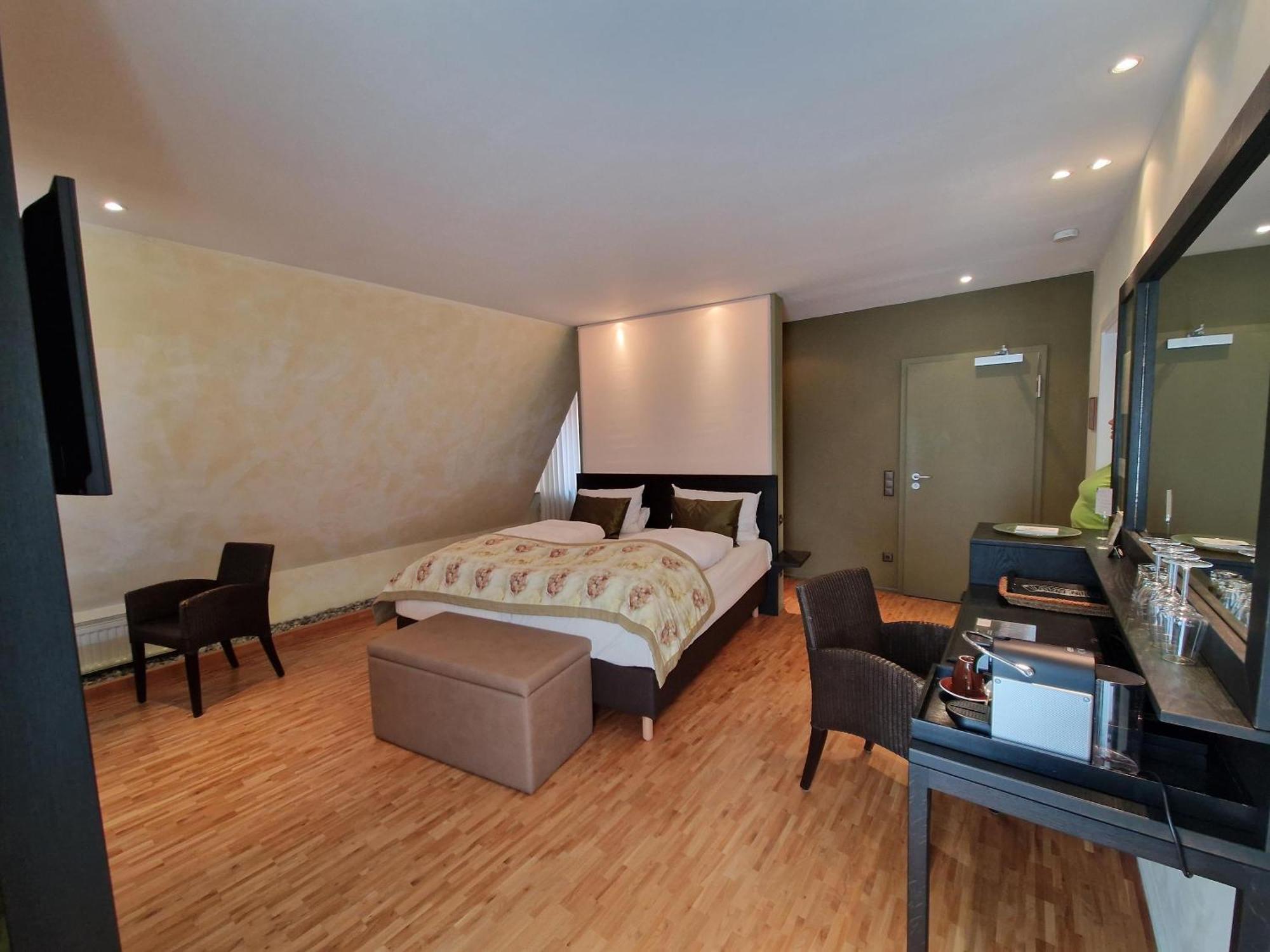 ווייקרסהיים Laurentius Boutique-Hotel & Restaurant מראה חיצוני תמונה