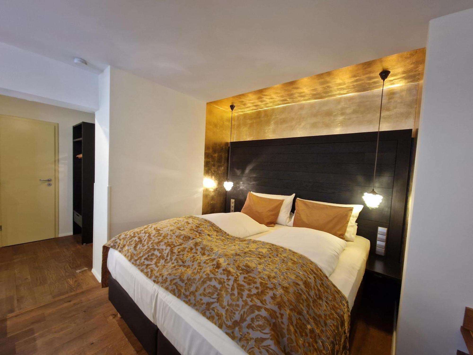 ווייקרסהיים Laurentius Boutique-Hotel & Restaurant מראה חיצוני תמונה